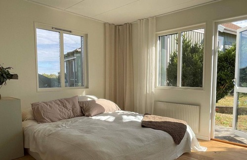 Hono House | 6 person holiday home in Hönö