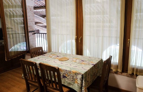 Longare Apartment | 60 m² Apartment ∙ 2 bedrooms ∙ 4 guests