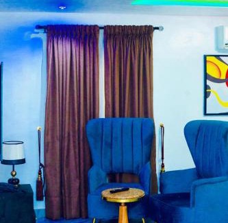 Ojokoro Hotel | 645 Hotel and Suit