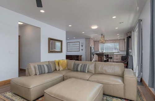 Vida Other | 65 acres of privacy with river and BLM access