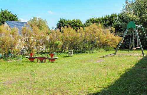 Denneville Apartment | 65 m² Apartment ∙ 2 bedrooms ∙ 4 guests