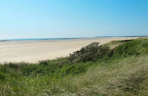 Denneville Apartment | 65 m² Apartment ∙ 2 bedrooms ∙ 4 guests