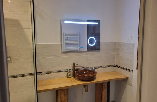 Vallouise-Pelvoux Ski Chalet | 65m2 DUPLEX APARTMENT IN CHALET FOR 6 PEOPLE