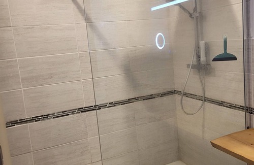 Vallouise-Pelvoux Ski Chalet | 65m2 DUPLEX APARTMENT IN CHALET FOR 6 PEOPLE