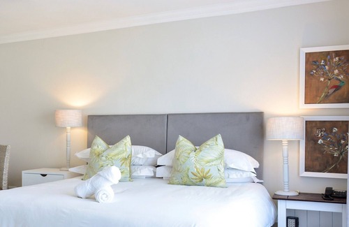 Hilton Bed & Breakfast | 66 On Monzali