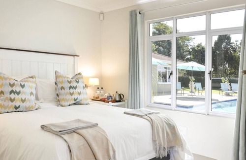 Hilton Bed & Breakfast | 66 On Monzali