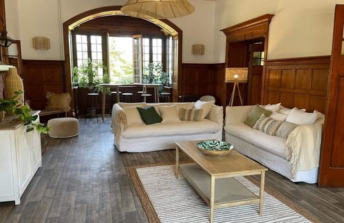 Annonay House | 7 Bedroom Private vacation home in Annonay