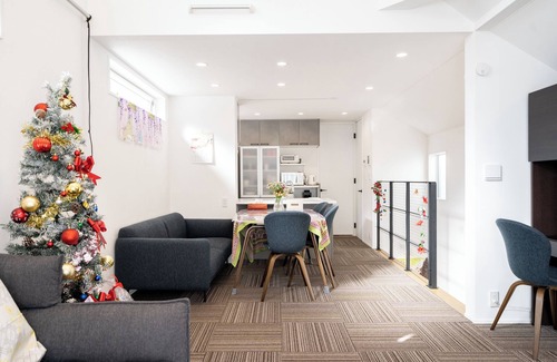 Shimomeguro House | 7 min walk from Meguro Station, 2 bedrooms, 6 min to Shibuya, 14 min to Roppongi, 14 min to Shinjuku