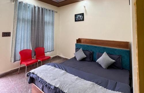 Barkot Hotel | 7 Oaks Barkot By StayApart