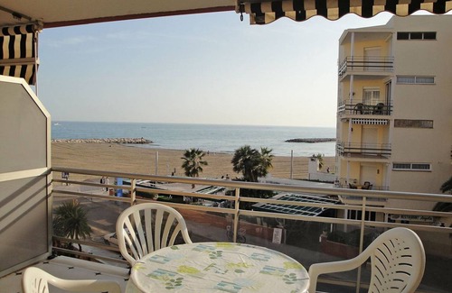 Cambrils Apartment | 70 m² Apartment ∙ 3 bedrooms ∙ 5 guests