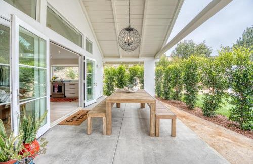 Solana Beach House | 727 Sonrisa St home