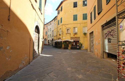 Lucca Historical Center Villa | 75 m² Villa ∙ 1 bedroom ∙ 4 guests