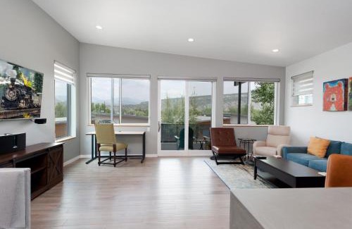 Durango House | 784 Florida