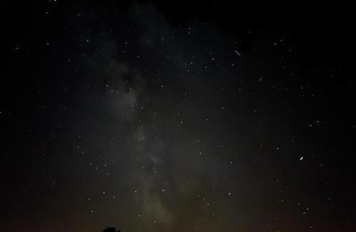 Saint-Aubin-de-Nabirat House | 8-Gîte 5 personnes avec piscine