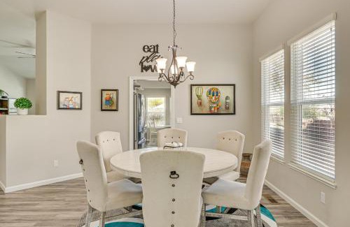 Sparks House | 8 Mi to Dtwn Reno Cozy Sparks Escape with Fireplace