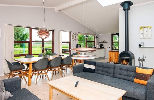 Skodshoved House | 8 person holiday home in Knebel