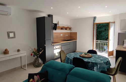 La Grand'Combe Apartment | 80m2 Dans LES Cevennes! Calme Assure Dans UN Superbe Hameau