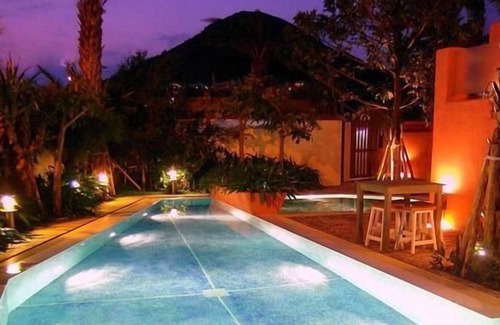 Sail Rock Beach Bed & Breakfast | 866 Oceanic View Villa