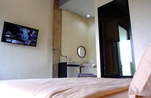 Phunphin Hotel | 88 Fine Hotel