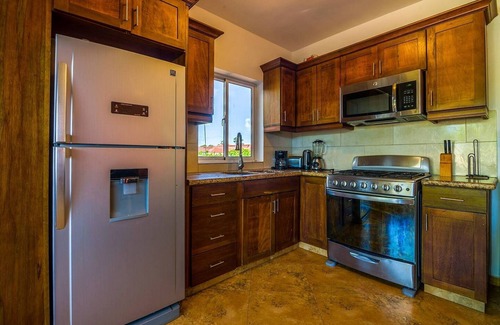 La Mulata Villa | 8BD/8BTH Caribbean guest-friendly complex with 3 pools. Free van to beach&bars!