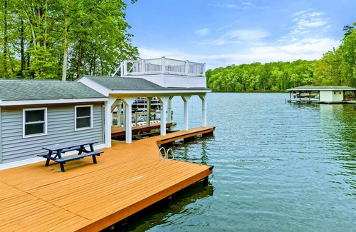 Bumpass House | 8BR Lakefront Retreat, Pool, Boat Dock, Hot Tub