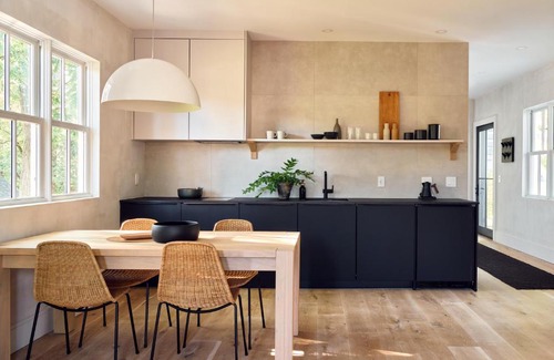 Salisbury Apartment | 9 Academy