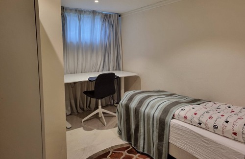 Molndal Apartment | 90 m² charming basement apartment near nature and the city