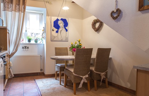 Ribeauville Apartment | 90m2 gîte coconing, between Colmar and Strasbourg, on the beautiful Route des Vins