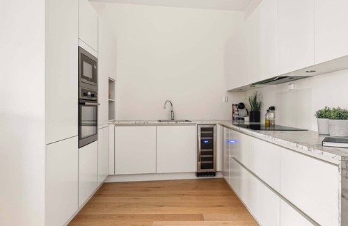 Arstad Condo | 92sqm of Luxury | 24/7 checkin | Roofterrace