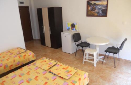 Akhtopol House | "Aхтополис" - подсигурено безплатно паркиране