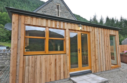 Benmore Cottage | A beautiful barn conversion set within the grounds of a working farm.