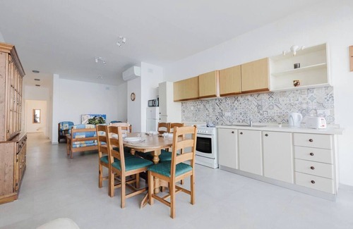 Għadira Apartment | A bright seafront apartment 🌅 with stunning Mellieħa Bay views, Maltese charm 🇲🇹, and spacious terraces made for sunset moments 🌊