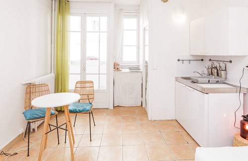 Vignerons Apartment | A bright studio near Paris