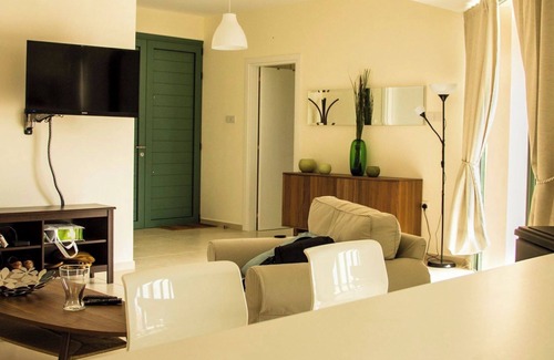 Anarita Villa | A completely private 3-bedroom villa with pool, gardens and orchard.