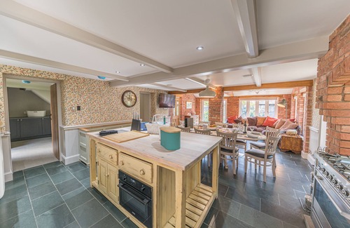 Bretherdale Cottage | A cottage that sleeps 10 guests in 5 bedrooms