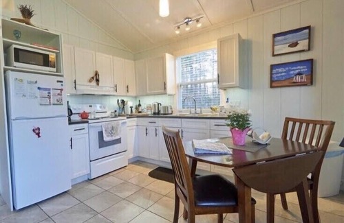 Naufrage Cottage | A Cozy, New, Tucked Away Cottage