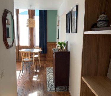 Albertville Apartment | A deux pas de la gare, La Maison Rouge