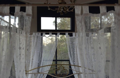 Pirgi Thermis Villa | A four bedroom luxurious villa with pool ideal for families or big parties!