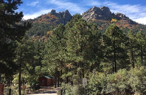 Kingman Cabin | A-frame cabin in the Hualapai Mountains 🌲