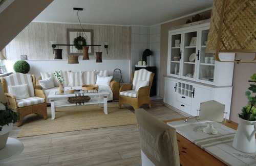 Sarau Condo | A gem near the Baltic Sea (Scharbeutz) in the countryside - with attention to detail