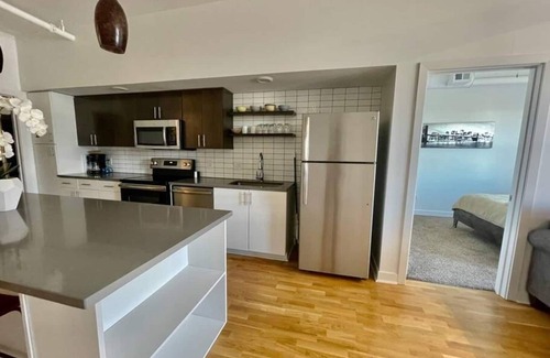 Old Market Apartment | A historic 1,200 square foot loft in the heart of the Old Market