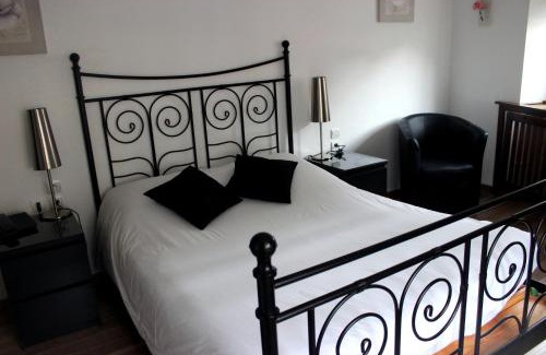 Barr Hotel | A la Maison Rouge Hôtel & Restaurant