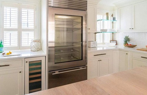 Nantucket Town House | A Little North of Sanityn In Town Charm, 3 Minute Walk to Main Street!