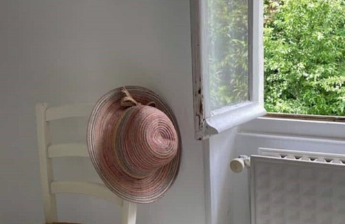 Izieu Cottage | A little paradise on the Rhone