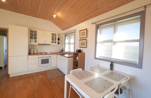 Hvalfjarðarsveit Cottage | A Lovely Cottage On The Banks Of Laxá River