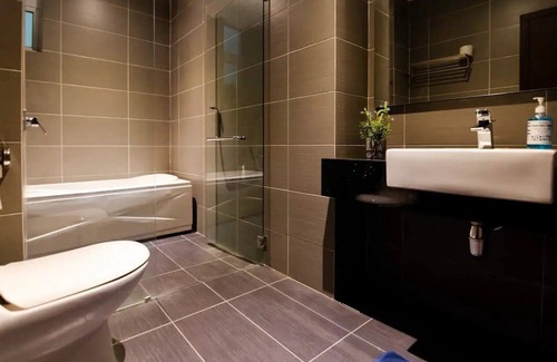 Taman Century Apartment | A Lux 3BR KSL DEsplanade Residence, FREE Parking