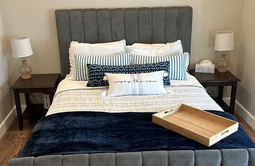 Buckhead Ridge House | A luxurious get away on the canal of Lake Okeechobee.