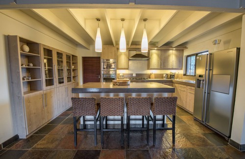 Hoedspruit House | A Luxury Self Catering Lodge In The Heart Of The South African Bush