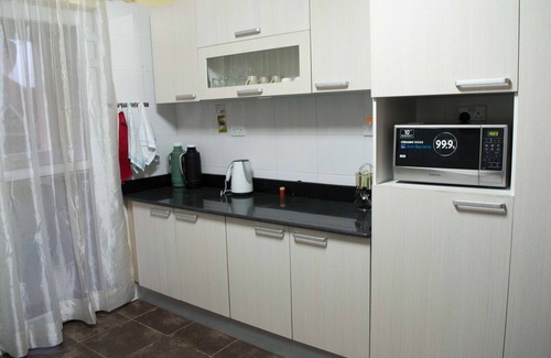 Nairobi Apartment | A One Residence- Luxury in Upmarket Neighborhood