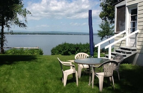Grand Isle Cottage | A Perfect Lake Front Vacation Spot In Beautiful Grand Isle, Vermont